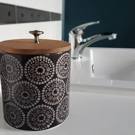 Гостевой дом La Penate, Maison De Famille Proche Gare Ле-Сабль-д’Олон